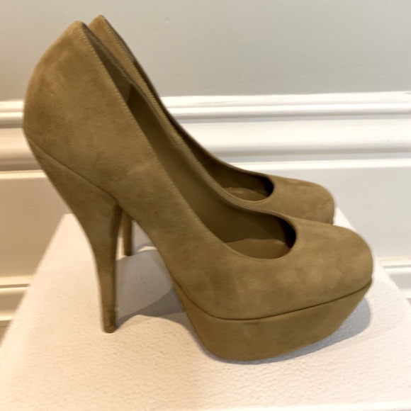 Suede YSL Tribute Pumps - Picture 3 of 5